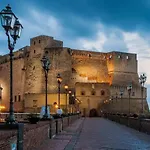 Velica 4*